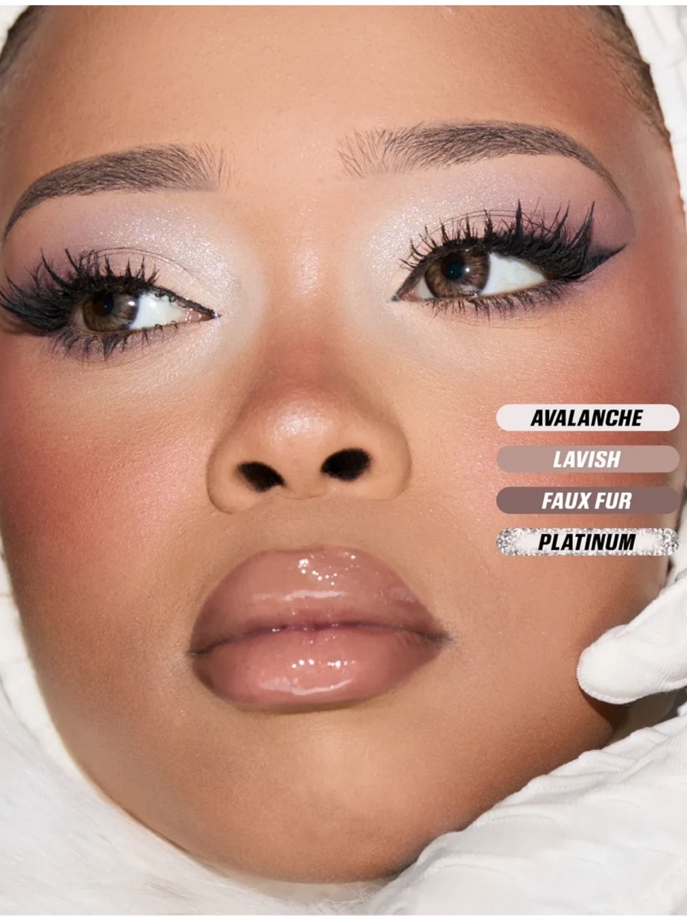 🎈HUDA BEAUTY 🎈 NEW “Icy Nude” Eyeshadow Palette - Neutral & Pink Shades - Picture 4 of 8